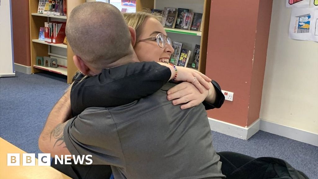 Scotland's results day: Pass rates rise as Scottish pupils find out grades