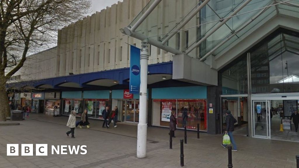 Stockport security guards replace town centre police patrols BBC News