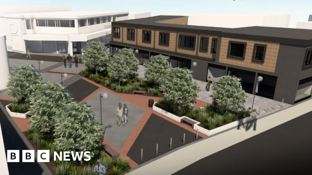 Plans to redevelop Oakengates shopping centre go ahead BBC News