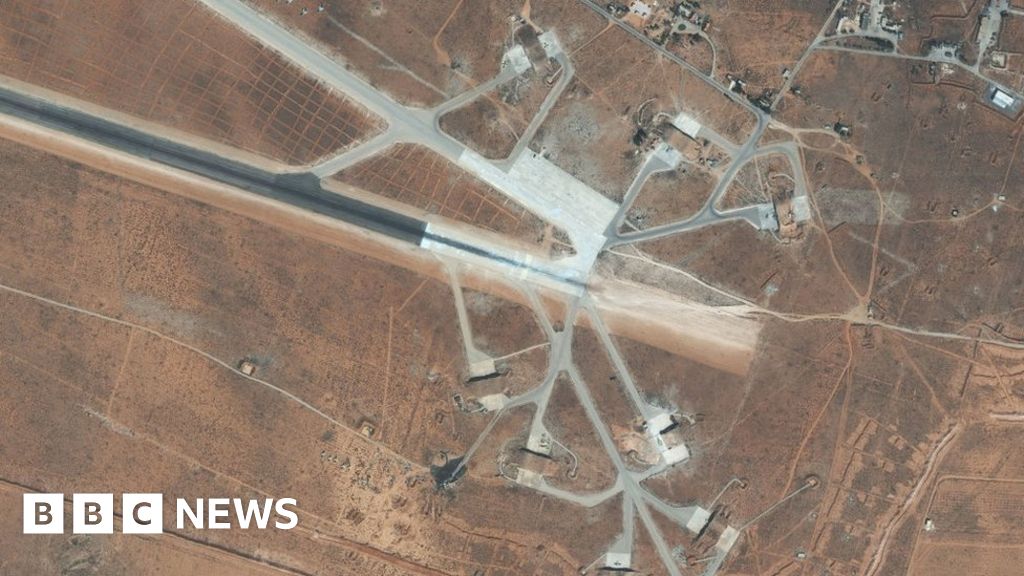Сирийската армия казва Израел удари цели в провинция Хомс северно