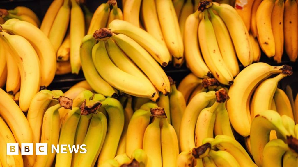 BBC News quiz of the week: Why did bananas cause a stir in Orkney?
