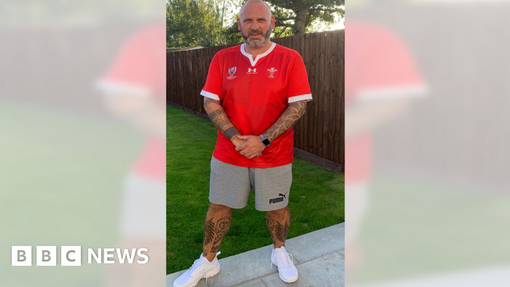Rugby World Cup: Wales fans told to cover tattoos in Japan