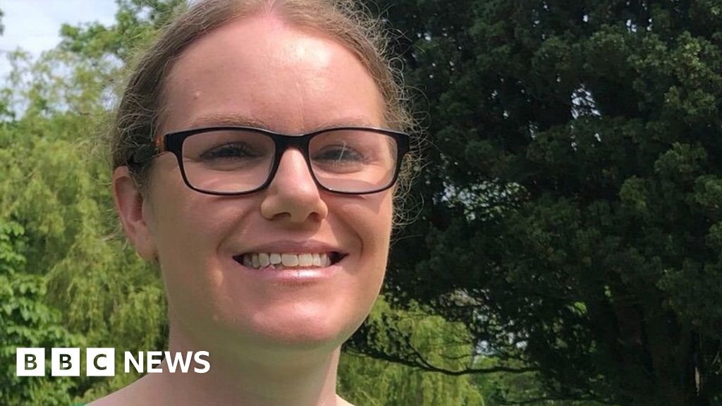 Breastfeeding NHS Wales urged to give autistic mothers better help