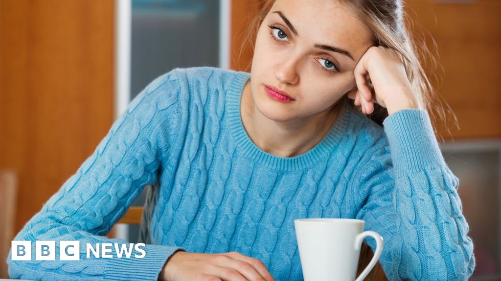 Why Can It Take So Long Before Starting Your New Job Bbc News