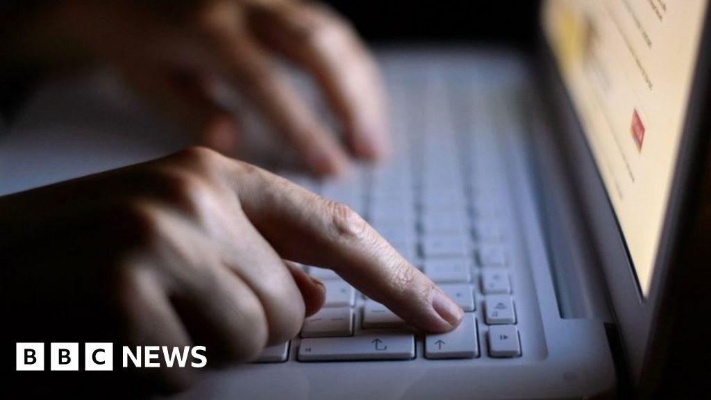 Can Social Media Be Fixed The Battle Against Far Right Extremism Online - 6645fhb