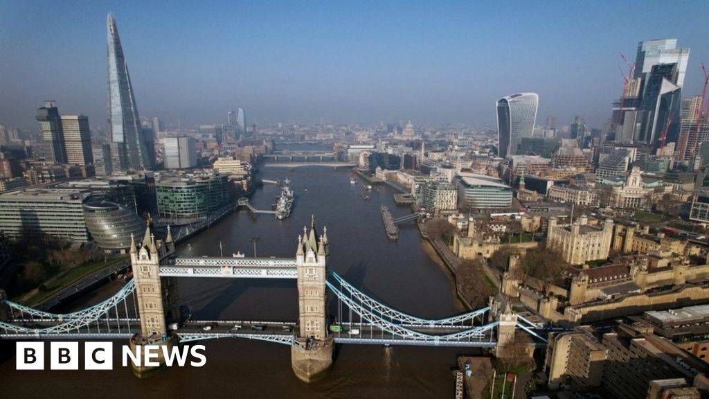 anti-london-policies-will-slow-uk-s-financial-recovery-report-says