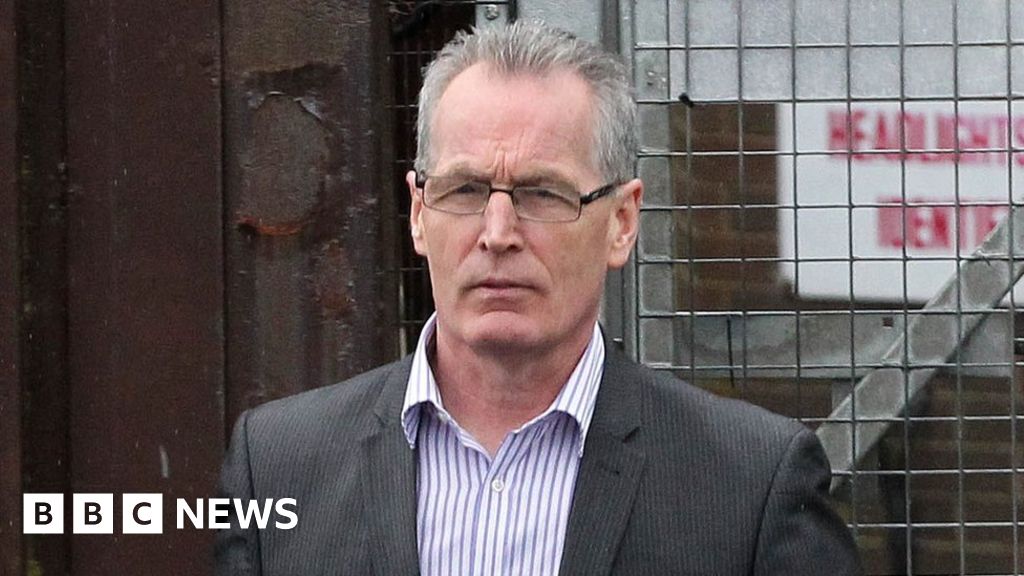 Gerry Kelly libel case against journalist thrown out BBC News