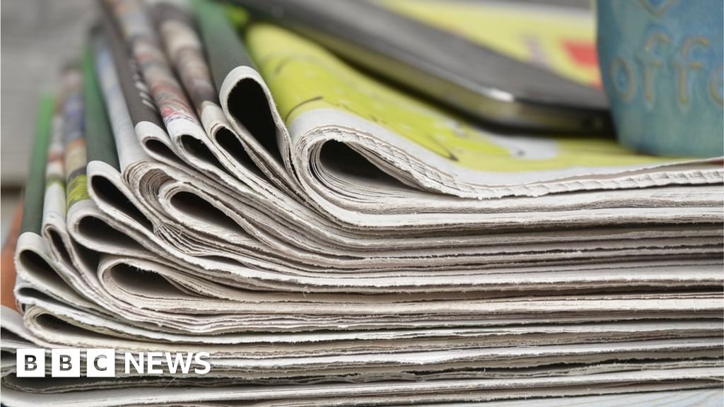 Johnston Press announces £300m pre-tax loss - BBC News