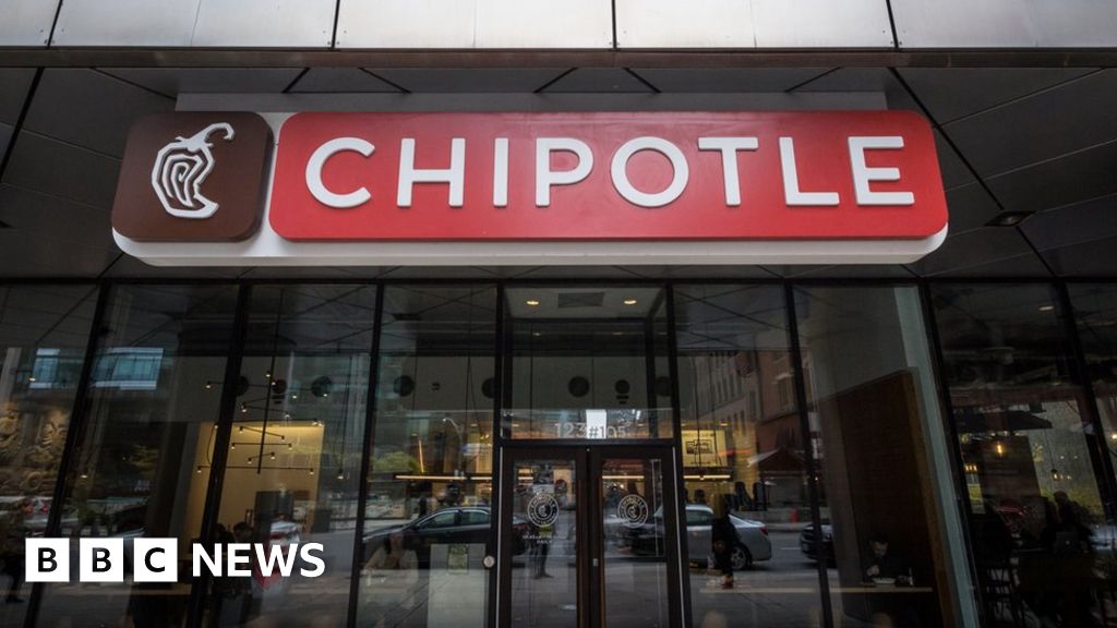 Woman who assaulted Chipotle worker sentenced to fast food job for two months