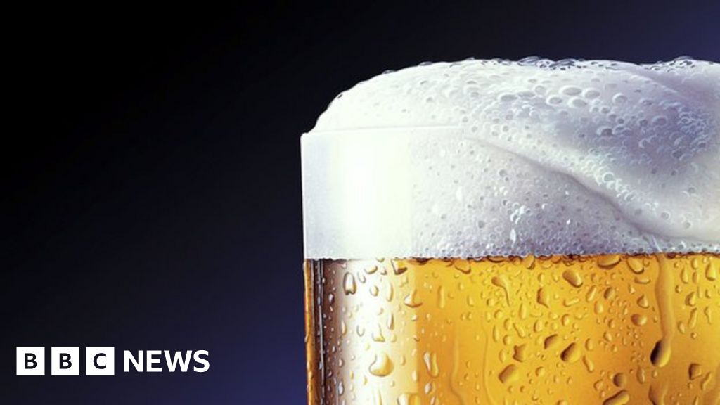 Cancer risk 'even from light drinking' BBC News