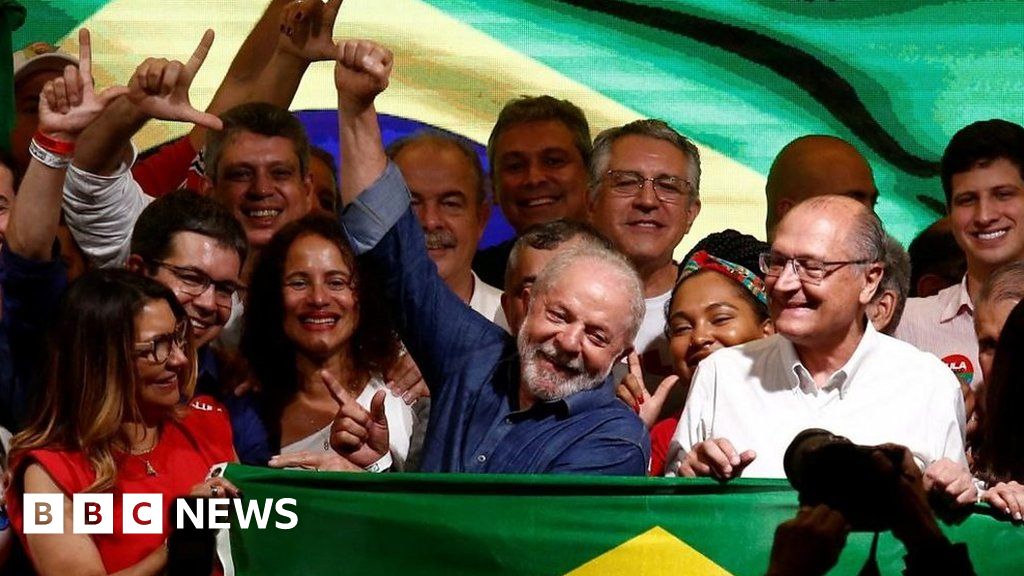 Brazil election: Winner Lula thanks the Brazilian people