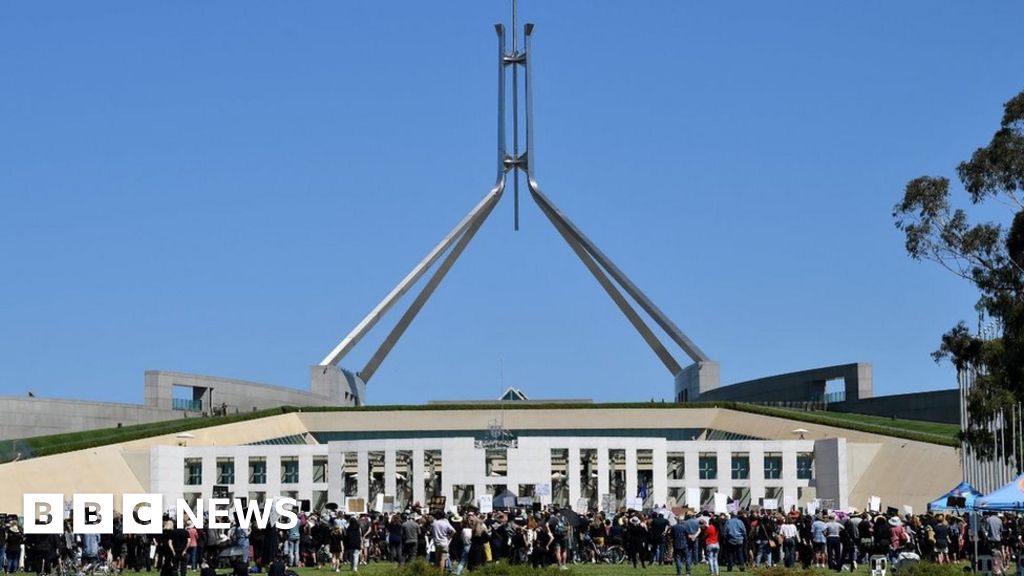 Aide fired after Parliament House sex videos shock Australia - BBC