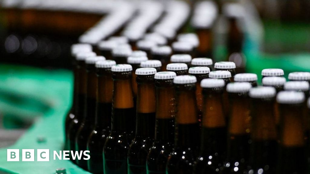 Germany beer bottle shortage: Industry warns of 'tense' situation