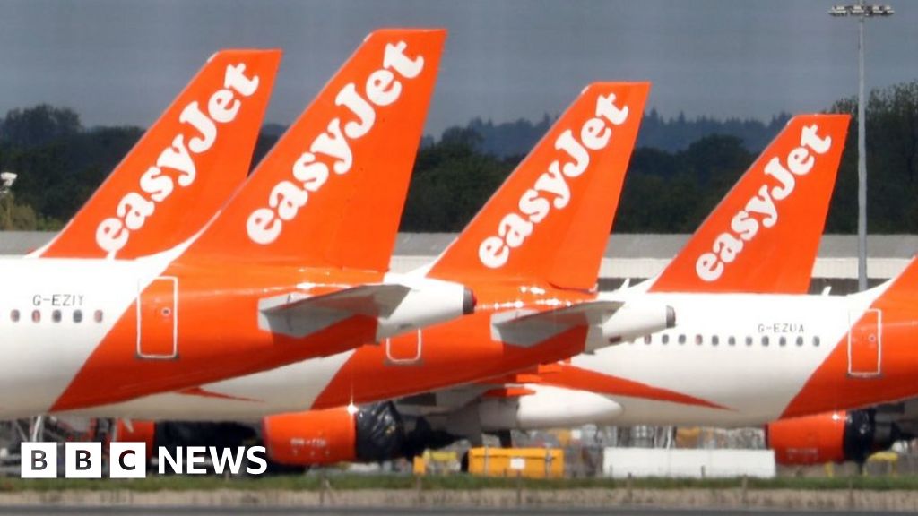 EasyJet to cancel more than 200 half-term flights from Gatwick