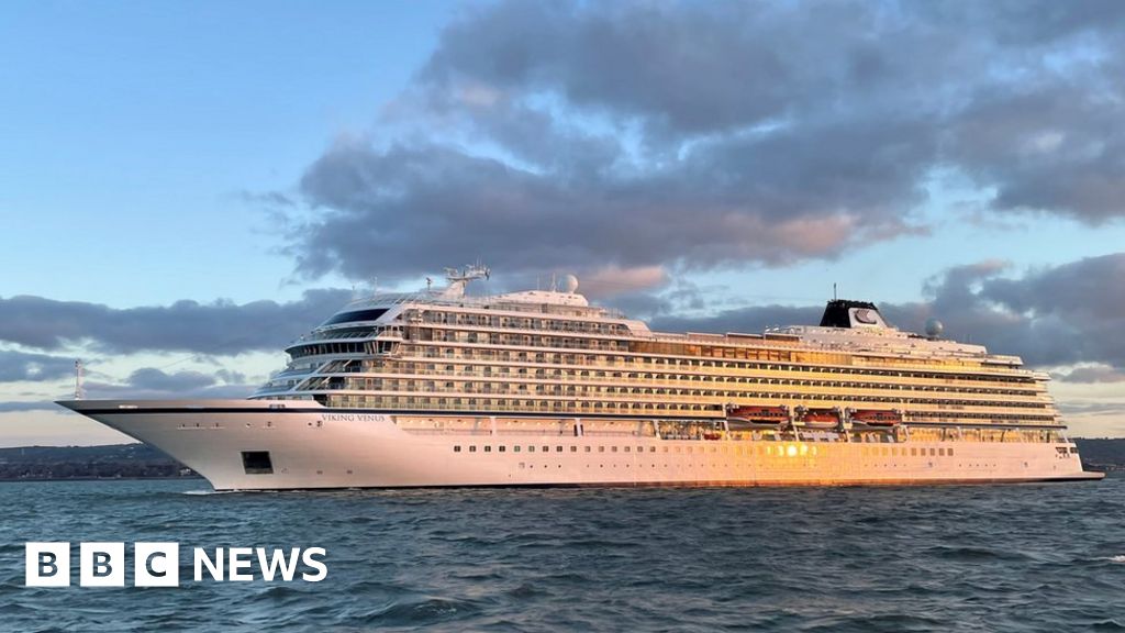 NI Tourism: Belfast cruise season aims for pre-pandemic levels - BBC News