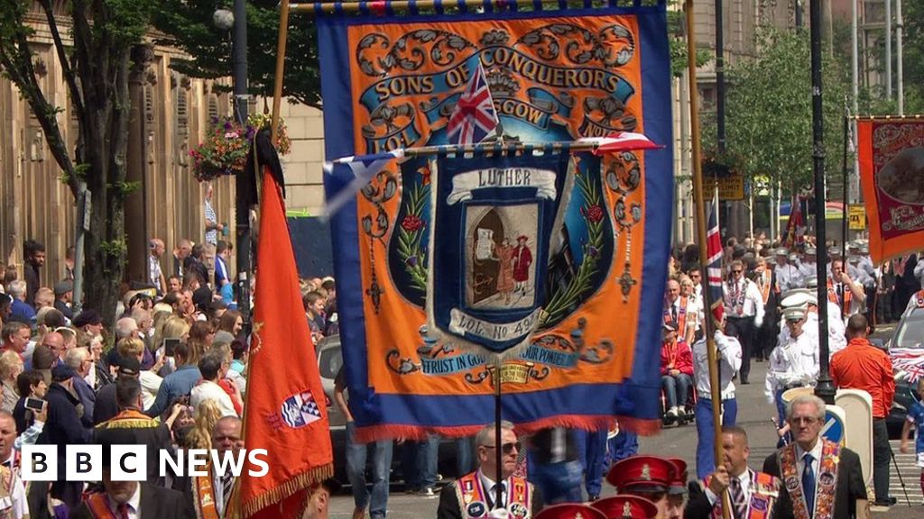 Glasgow urged to parade its Irish links on St Patrick's Day