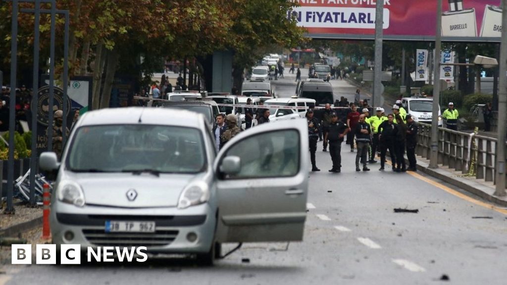 Turkey: Two officers injured in blast outside interior ministry