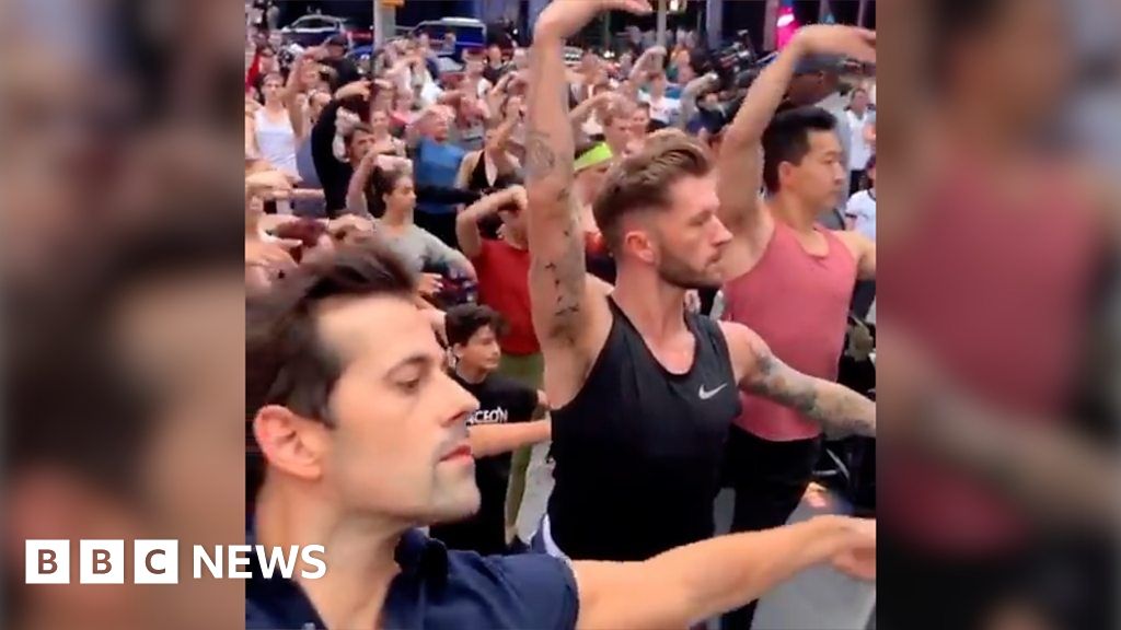 Why these ballet dancers leapt to Prince George's defence