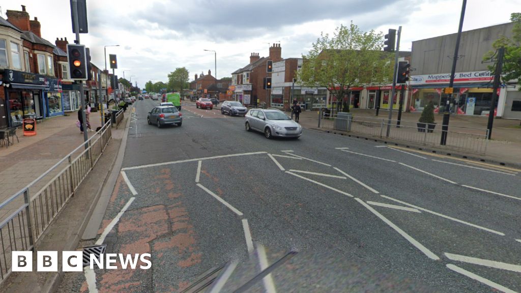 Mapperley street fight Seven arrests and two in hospital BBC News