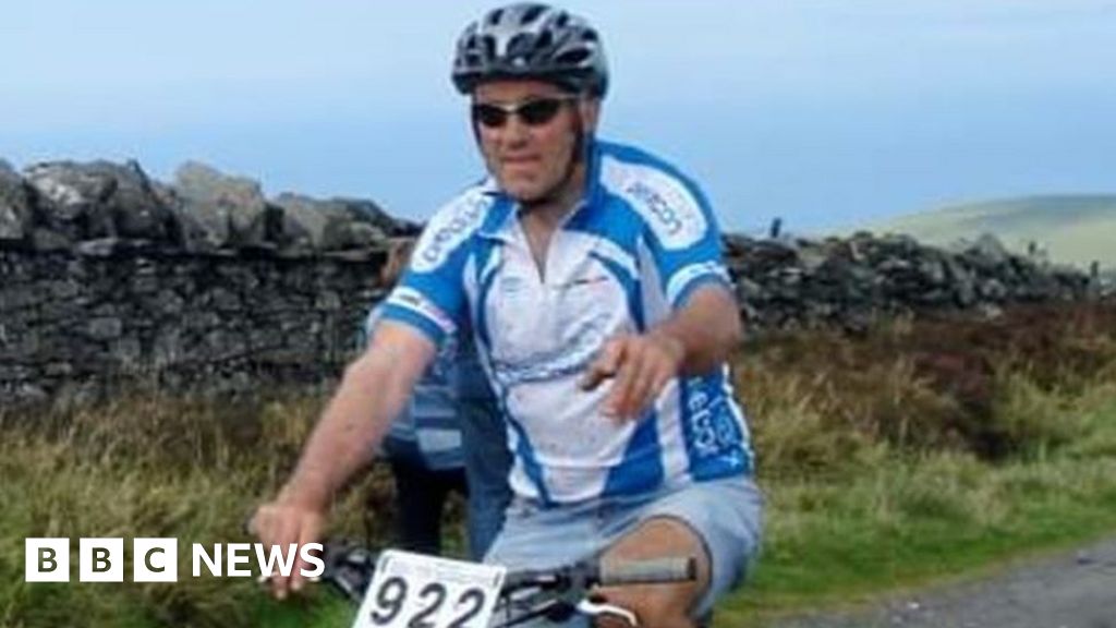 Isle of Man mountain biker who died in End2End race named