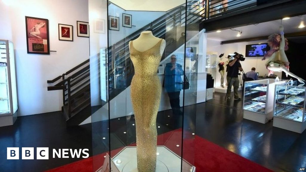 Iconic Marilyn Monroe Dress Fetches 48m At Auction Bbc News 