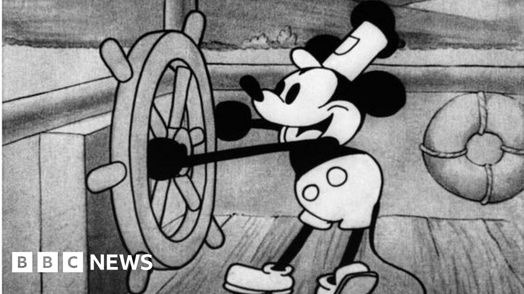 Mickey Mouse Rod -  UK