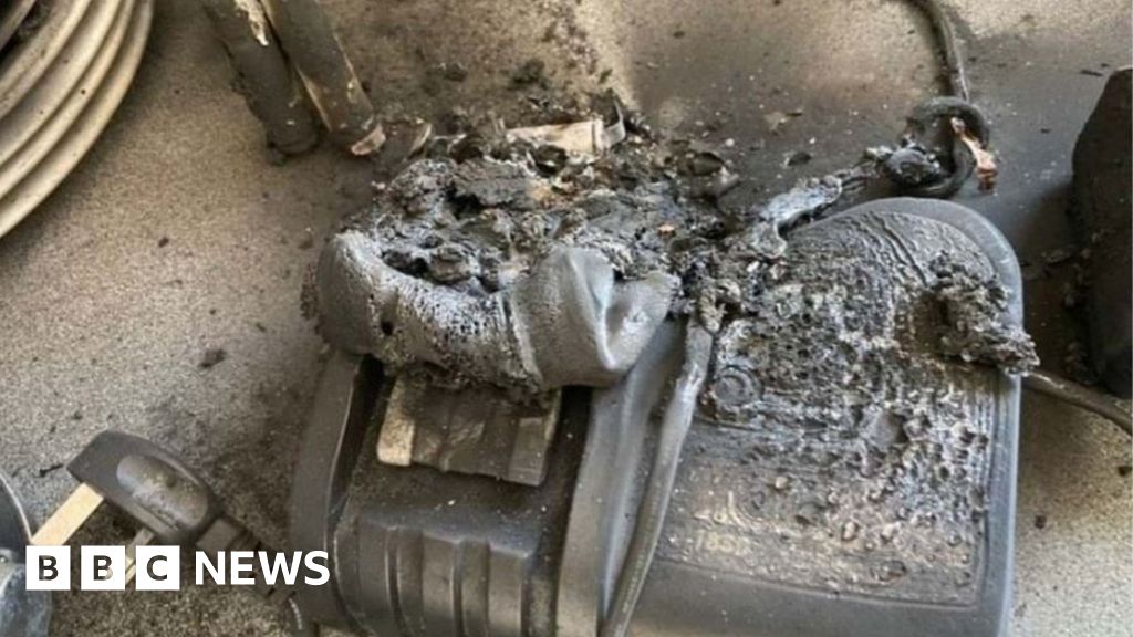 Battery fires Warning issued over disposal of unwanted items BBC News