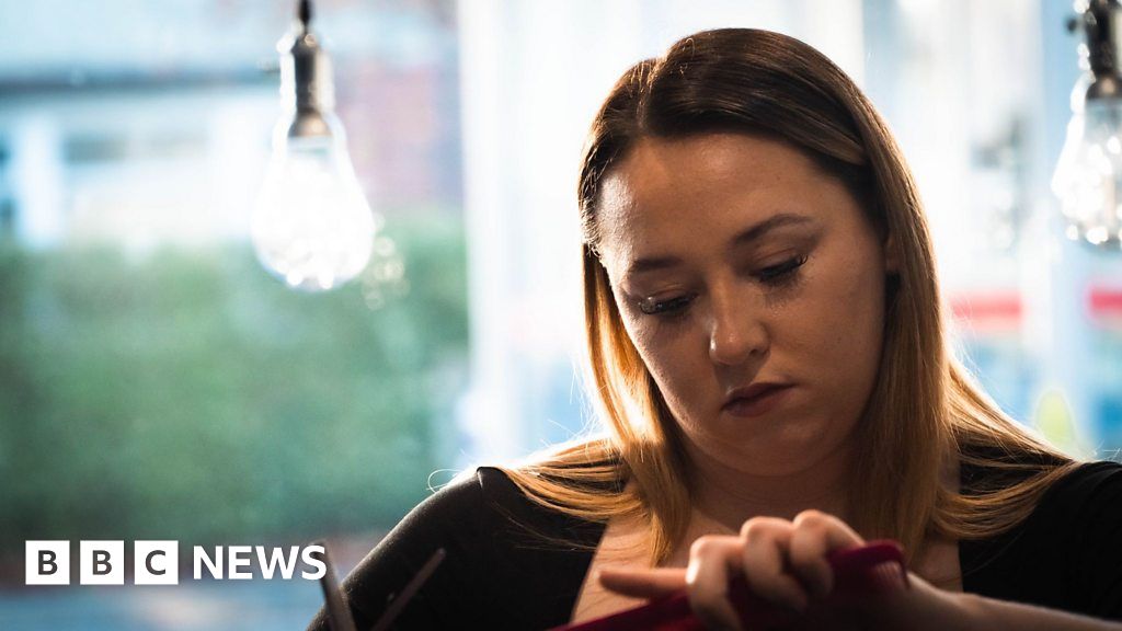 Leeds hairdresser offers payasyoucan trims