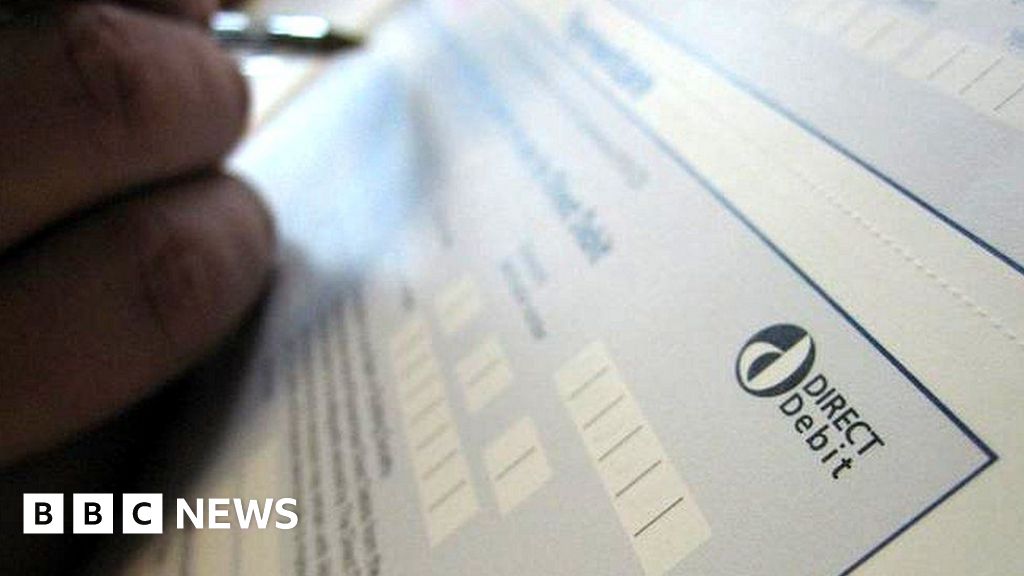 south-northamptonshire-council-tax-payments-wrongly-refunded-bbc-news