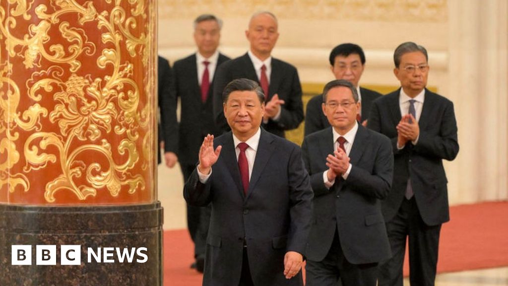 Watch the moment Xi Jinping unveiled his new era