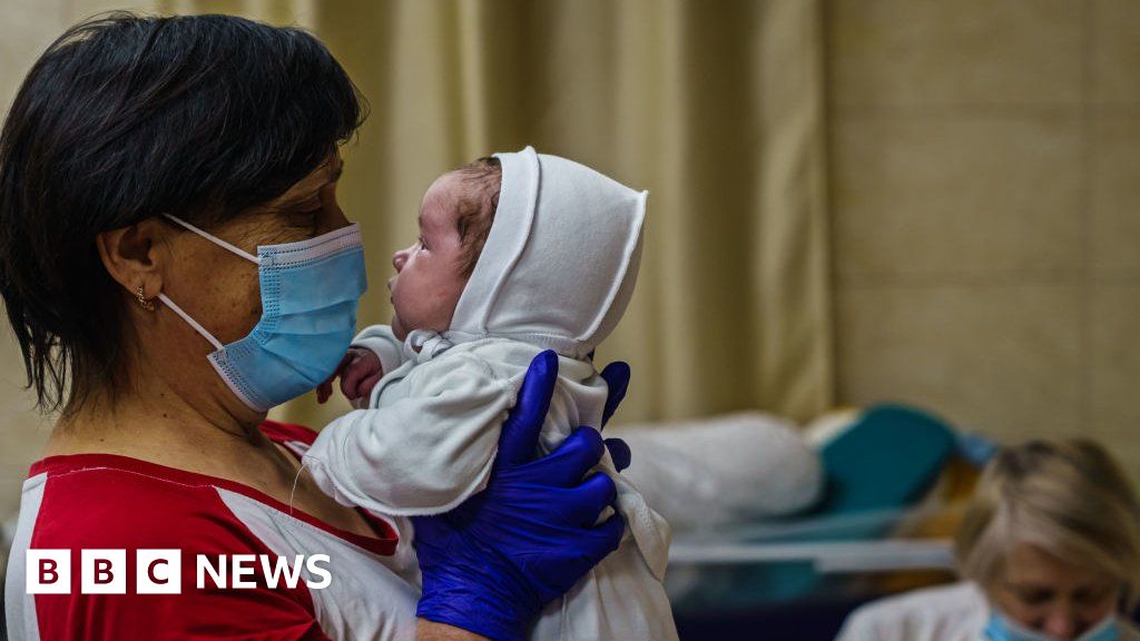 Smallest baby at birth' home after 13 months in hospital - BBC News