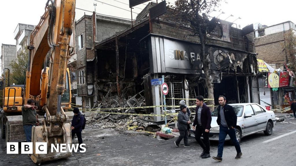Iran protests: State TV acknowledges deaths during unrest