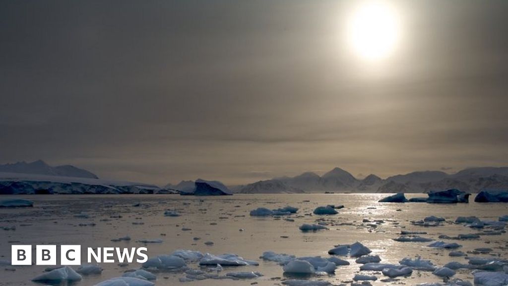 Sea-level rise: West Antarctic ice shelf melt 'unavoidable'
