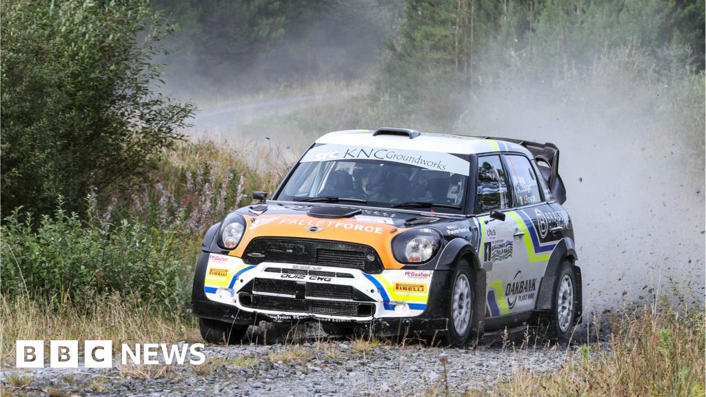 In pictures: Galloway Hills rally in south west Scotland - BBC News