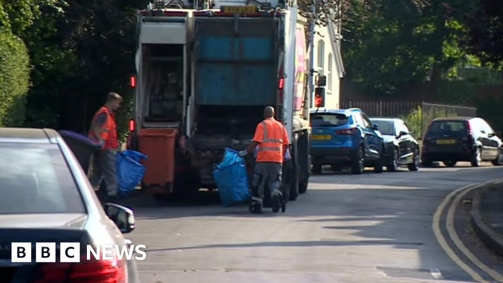 Telford bin men trained to spot child abuse