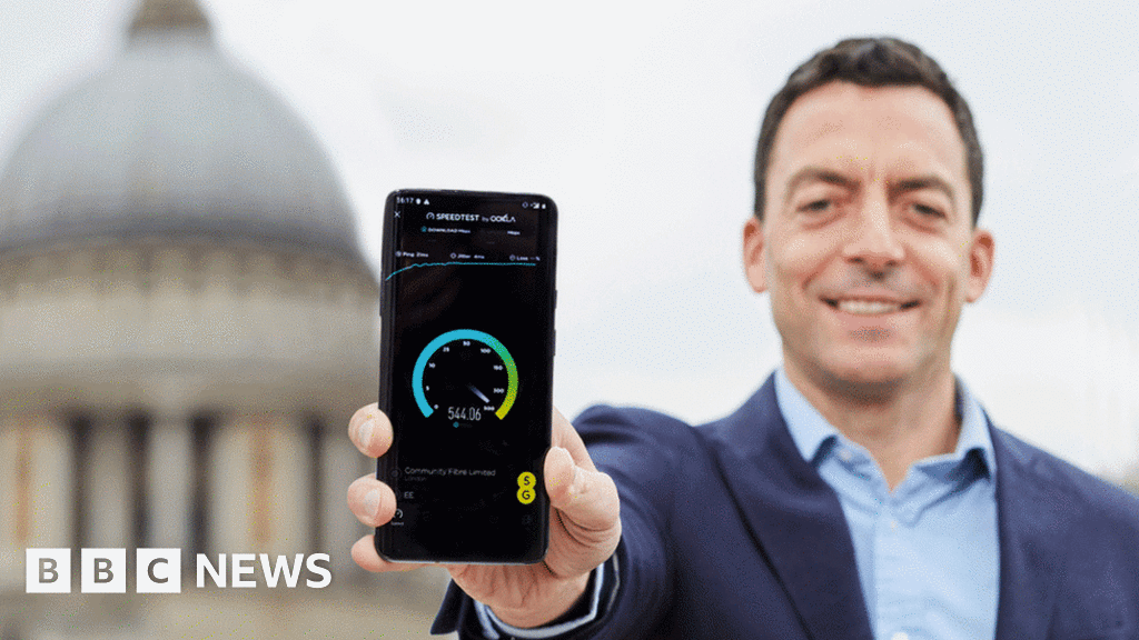 EE to launch UK's first 5G service in May BBC News