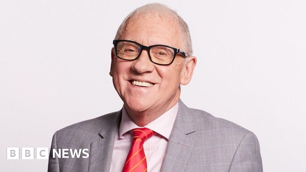 Harry Gration: Ex-BBC Look North presenter dies, aged 71
