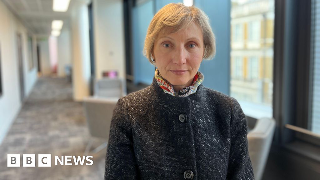 Nothing changed before Novichok death, says widow of ex-Russian spy