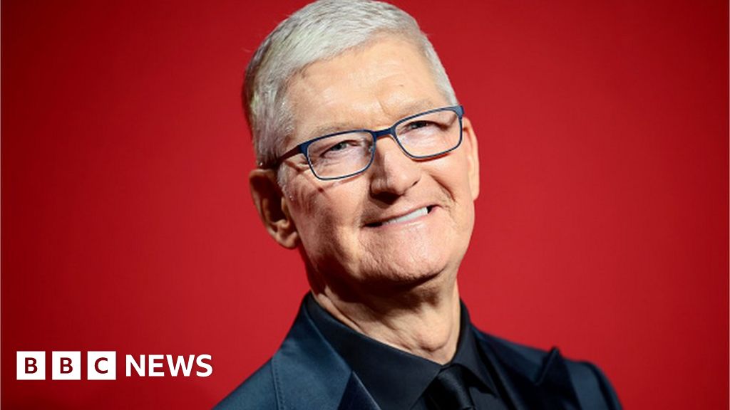 Apple in Mumbai: Tim Cook set to inaugurate first store in India
