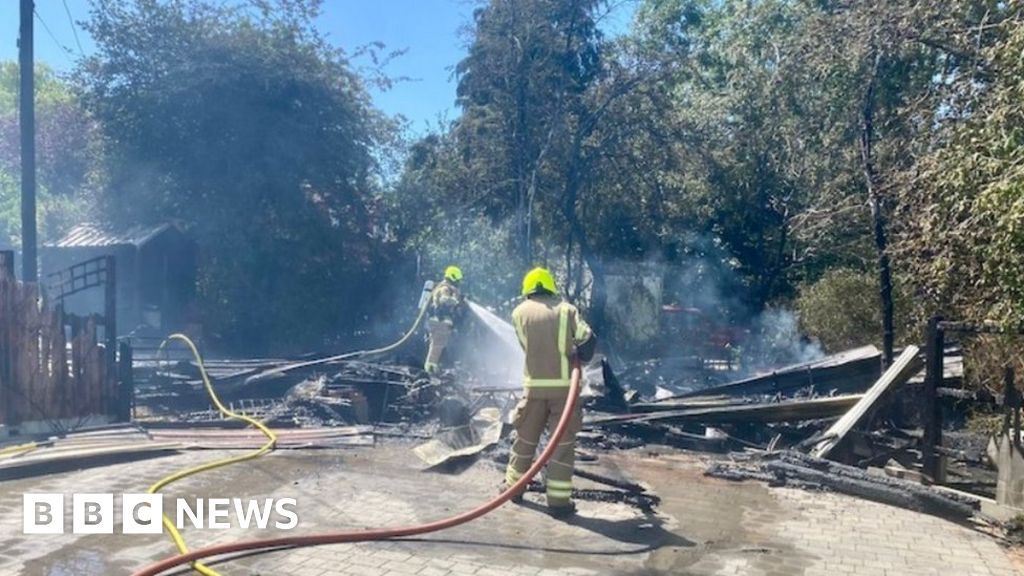 Mount Bures Fire In Outbuilding Spreads To Thatched House Bbc News