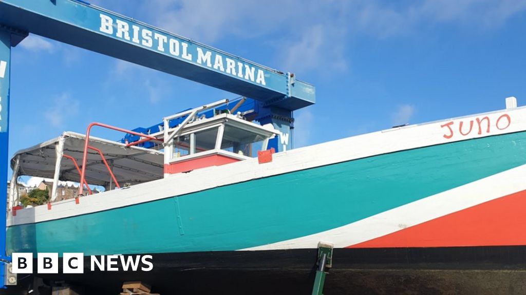 Bristol ferry fleet given new boat to help expansion BBC News