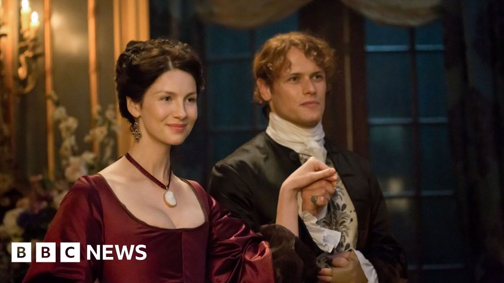 Outlander film studio sold to US investors - BBC News