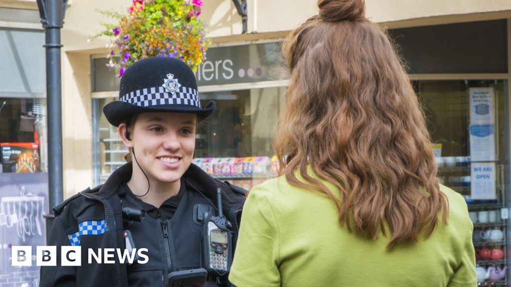 Avon and Somerset Police to tackle women's unsafe walks home