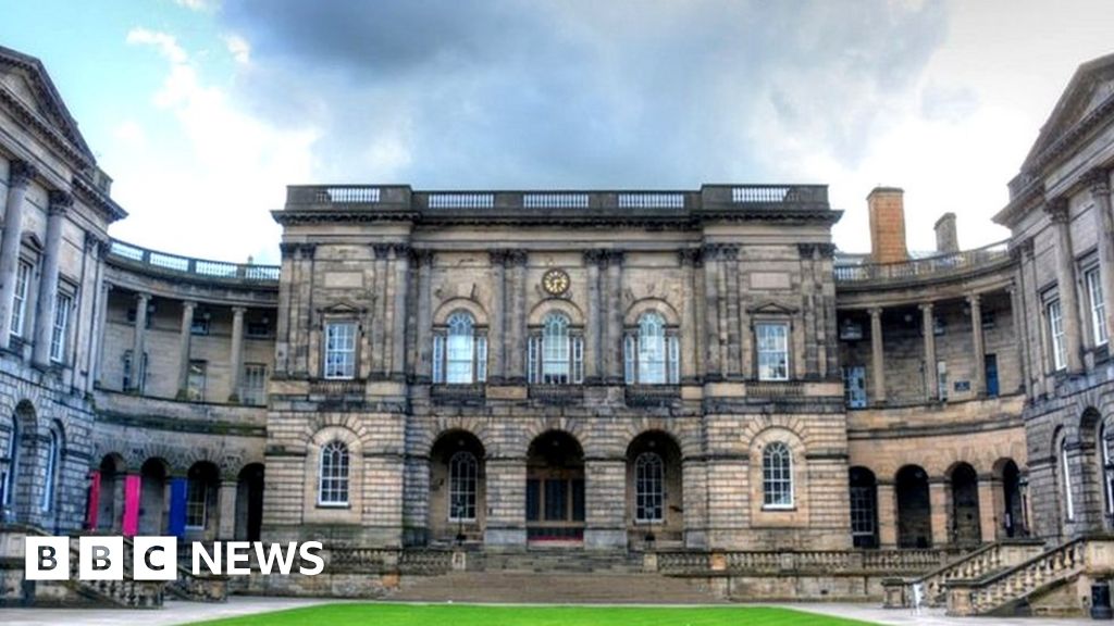 University Of Edinburgh Warned Of Issues With New Finance System