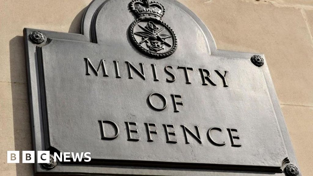 Violación de datos del Ministerio de Defensa: se accedió a datos personales de las Fuerzas Armadas del Reino Unido en un hack