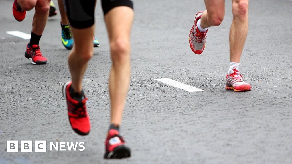 Swansea Half Marathon death Runner collapsed near finish BBC News