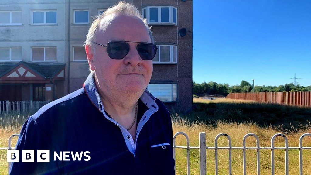 Last housing estate resident prepared to 'stick it out'