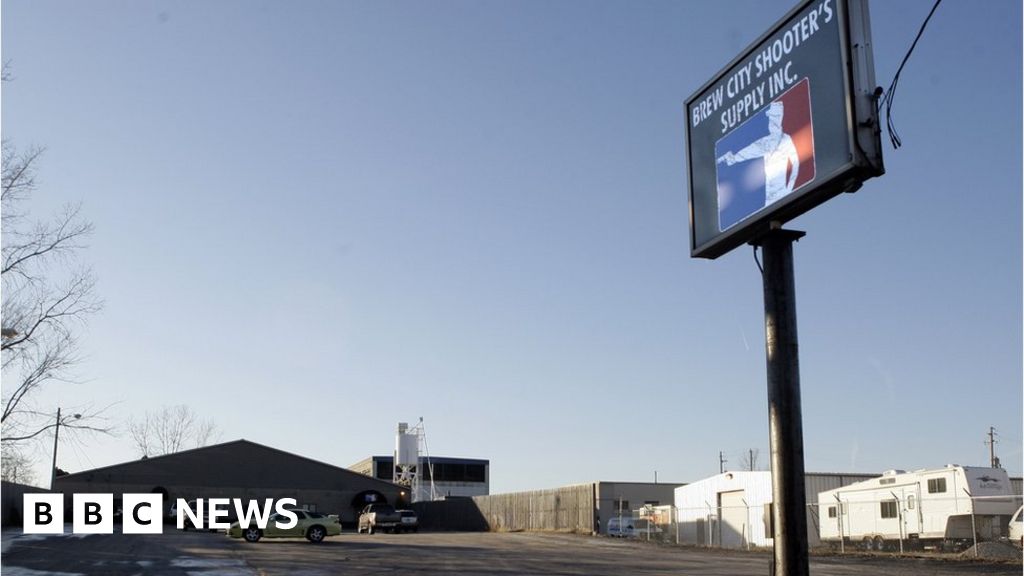 US gun store ordered to pay 6m for 'straw buyer' gun sale BBC News