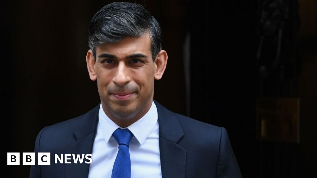 Sunak says government will support Stormont