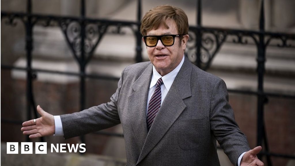 Sir Elton John to address MPs after HIV testing trials success